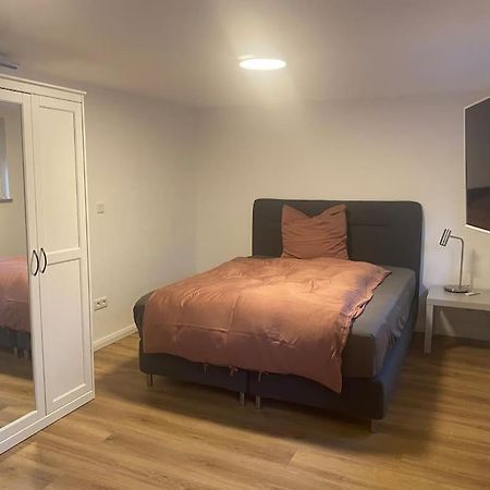 Klein Aber Oho! Neues Apartment In Stadt- Und Fuldanaehe カッセル エクステリア 写真
